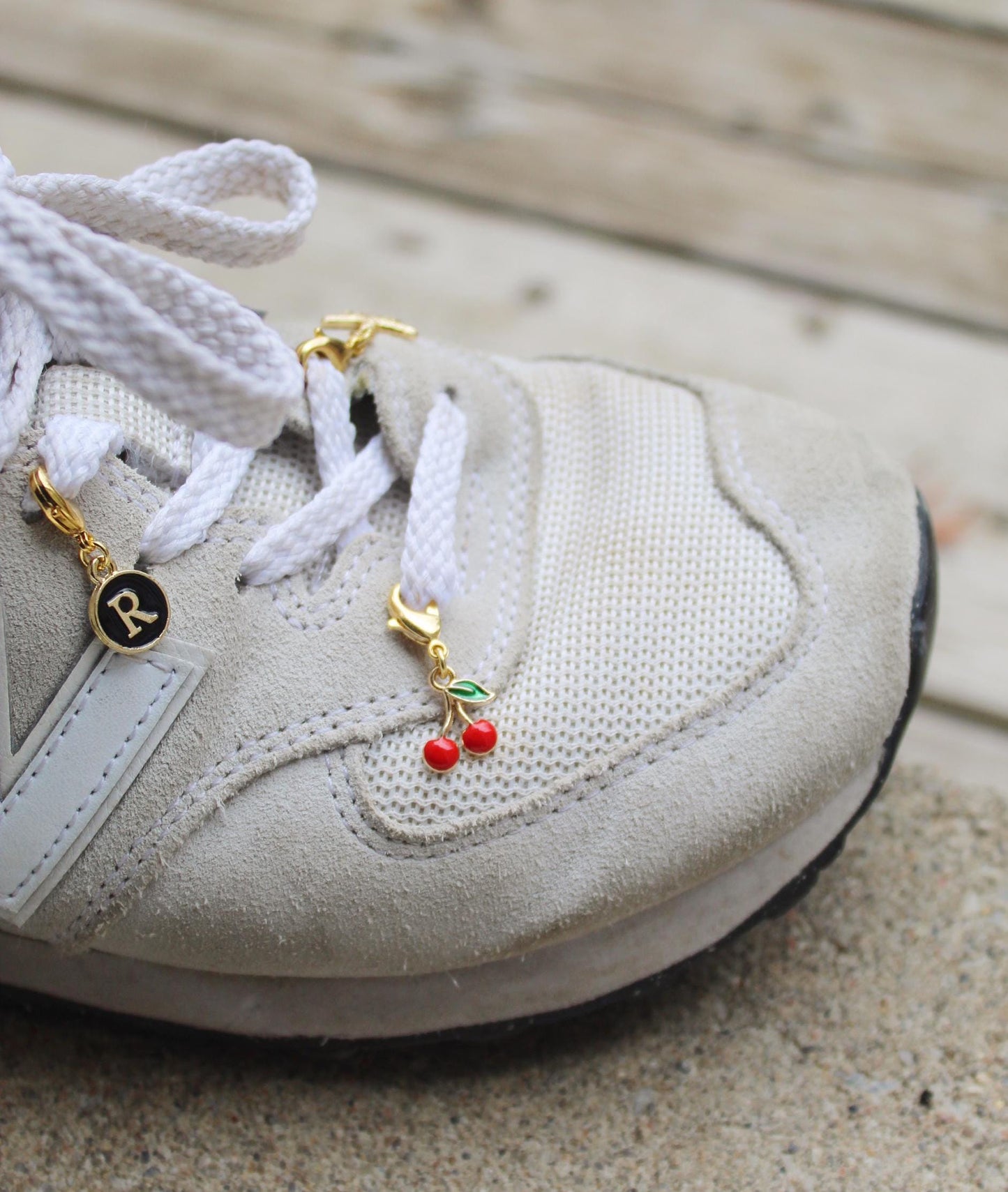 Gold Shoe Charms: Summer Shoe Accessories