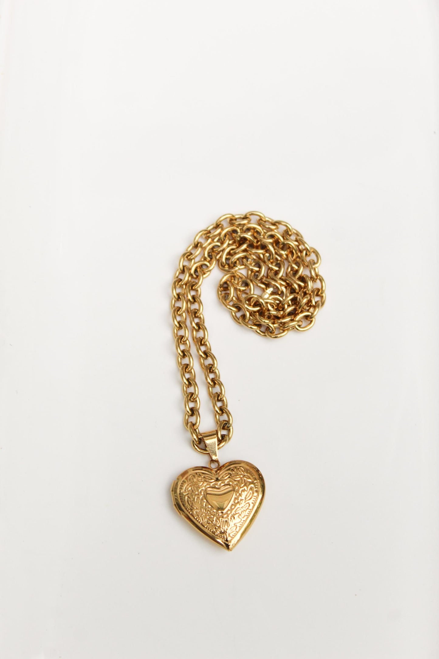 18k Gold Plated Chunky Locket Necklace