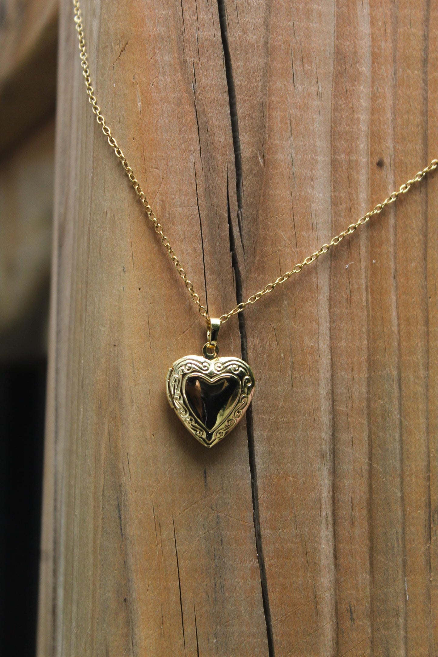 18k Gold Plated Chunky Locket Necklace