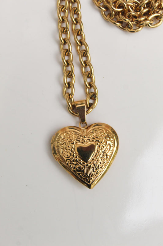 18k Gold Plated Chunky Locket Necklace