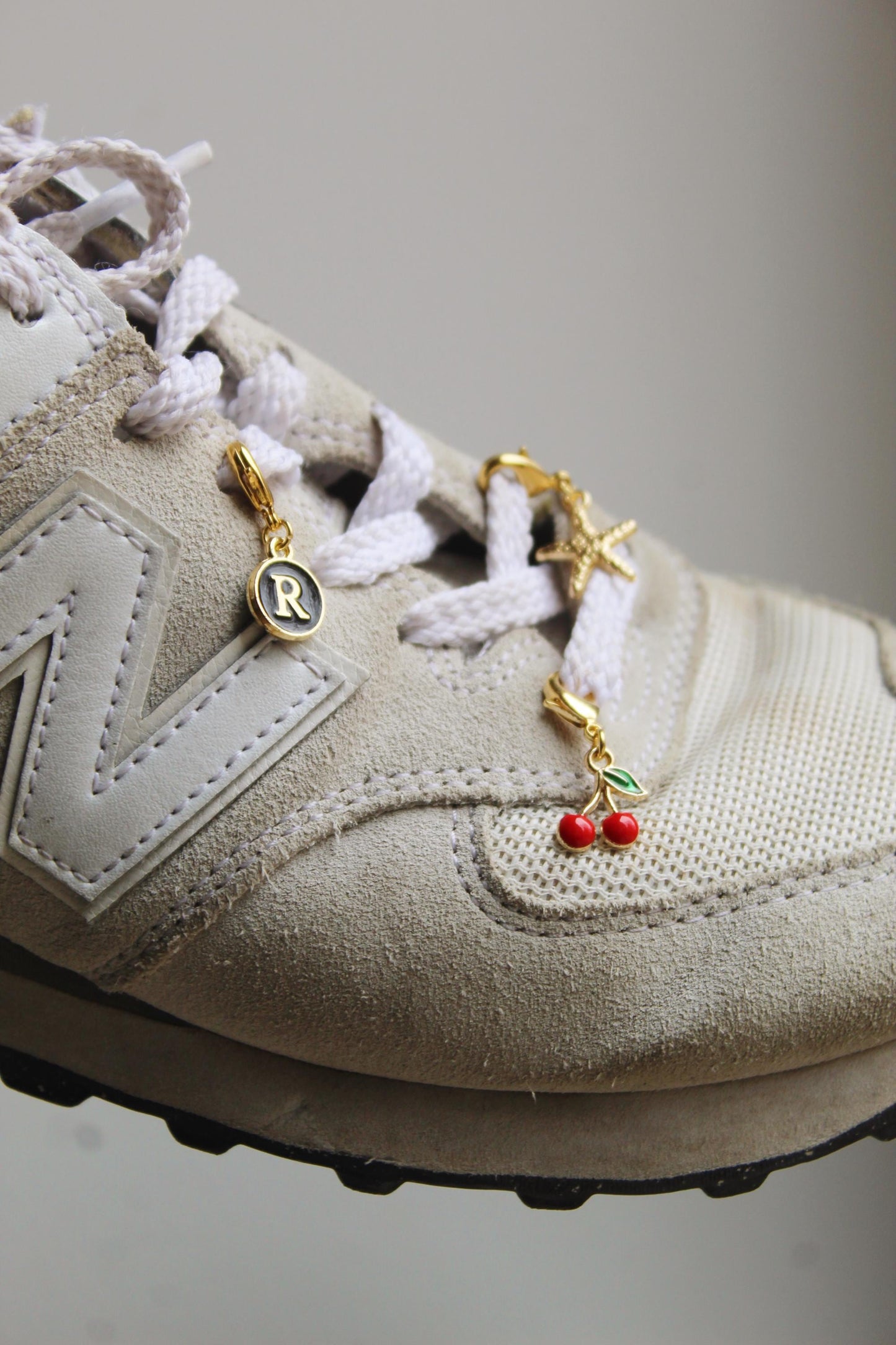 Gold Shoe Charms: Summer Shoe Accessories